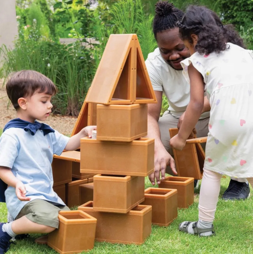 All-Weather Hollow Blocks 22 Pieces