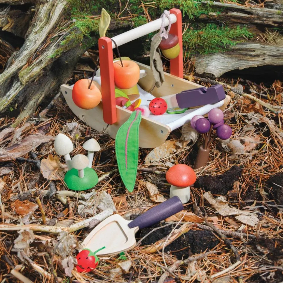 Wild Wood Foraging Trug Wooden Playset